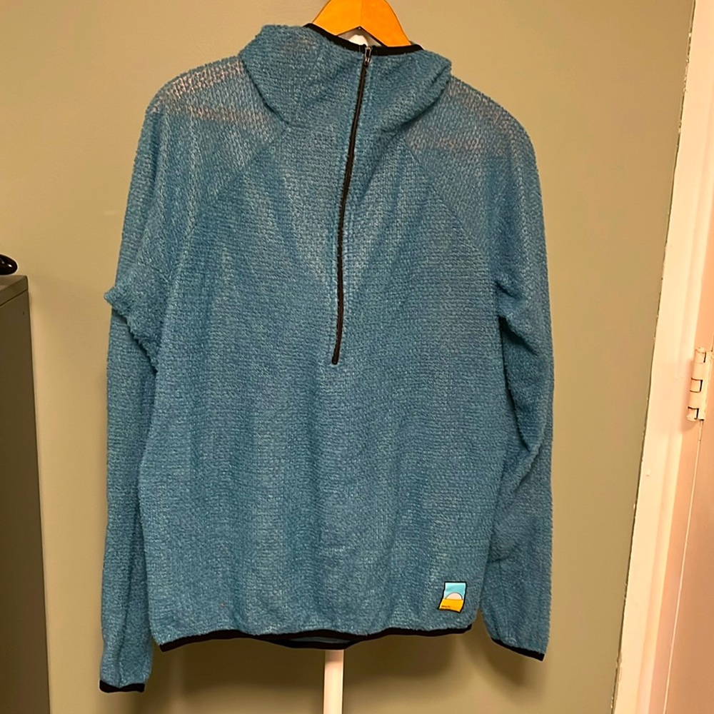 senchi designs Lark Hoodie